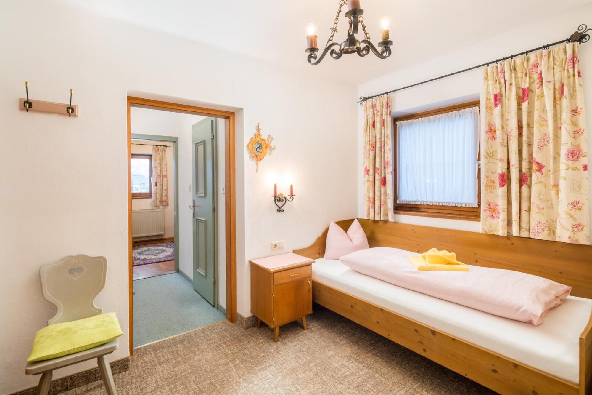 Pension Rainhof Kitzbuhel Exterior photo